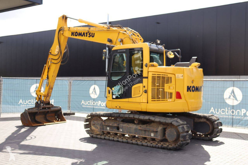 جرافة Komatsu PC138US-11