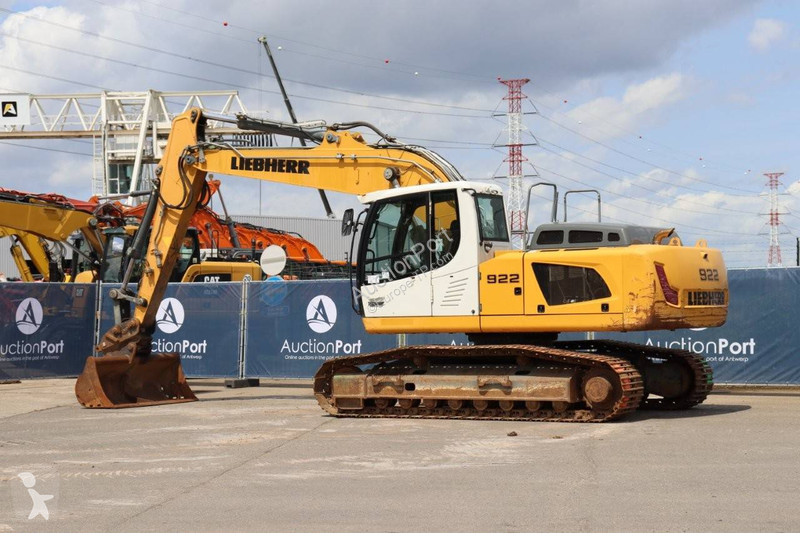 Escavatore Liebherr R922