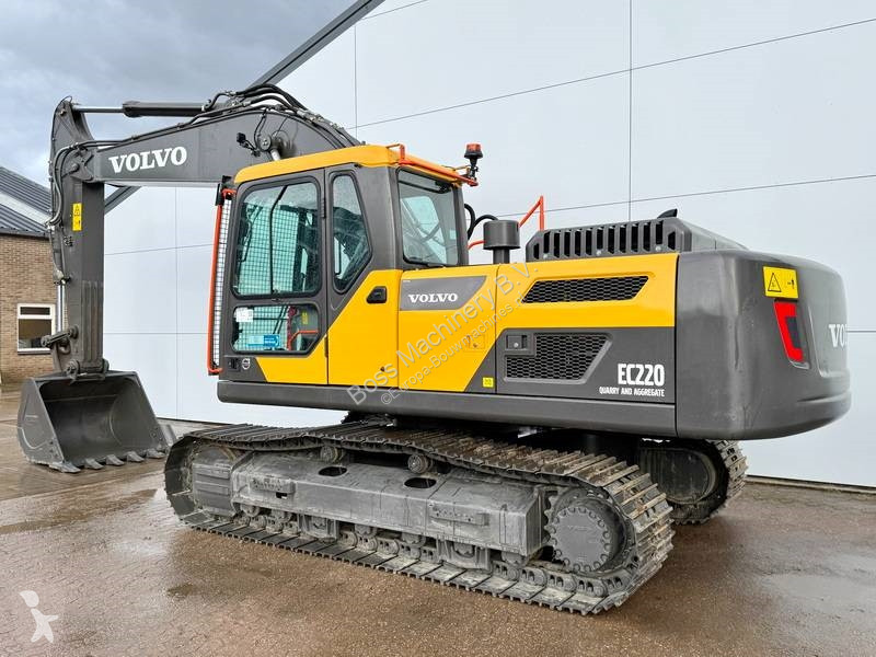 Escavadora Volvo EC220D - EW / UUSED / 2025 Model