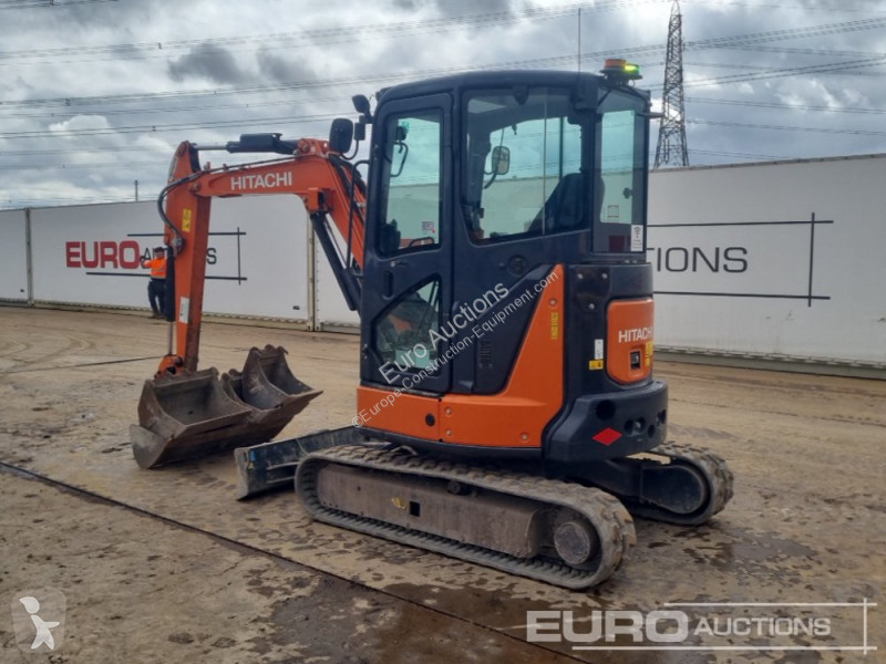 Lopatový nakládač Hitachi ZX33U-6 CLR