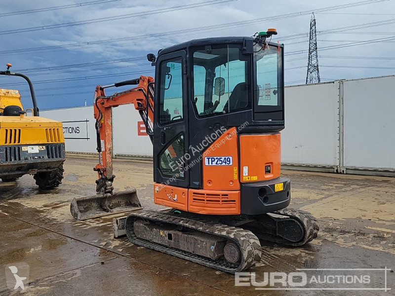 Lopatový nakládač Hitachi ZX26U-6 CR