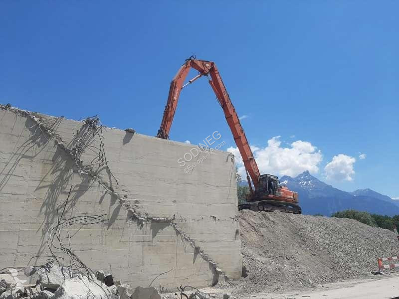 Escavatore Hitachi 0LC