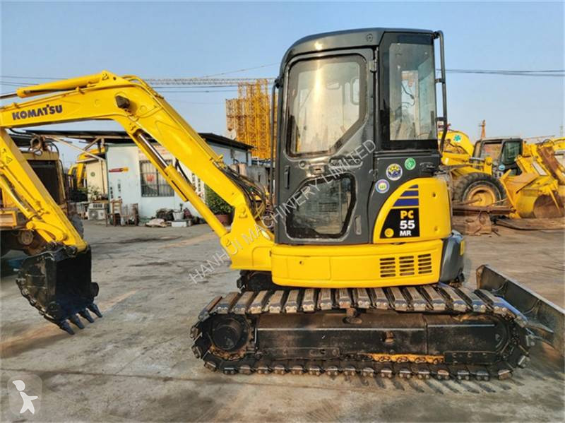 جرافة Komatsu