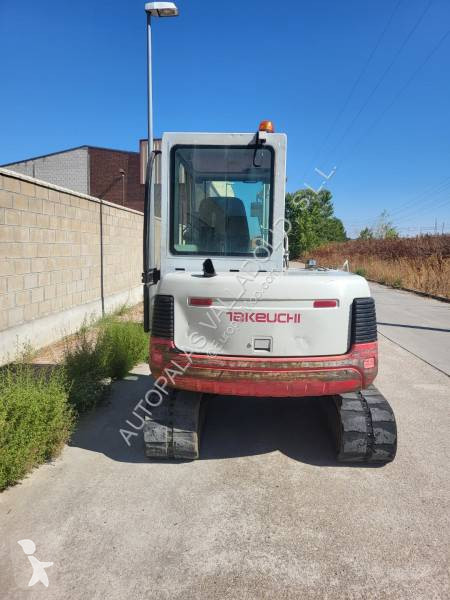 Lopatový nakládač Takeuchi