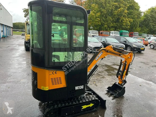 Pelle Vicsec C , Mini Excavator , Closed cabine