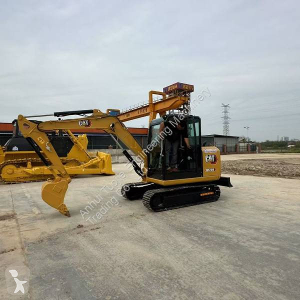 Rýpadlo Caterpillar 305.5E