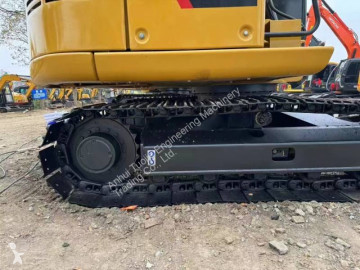 جرافة مجنزرة Caterpillar