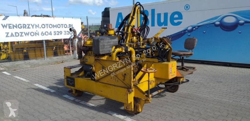Rýpadlo  Podbijarka torowa | Track tamping machine