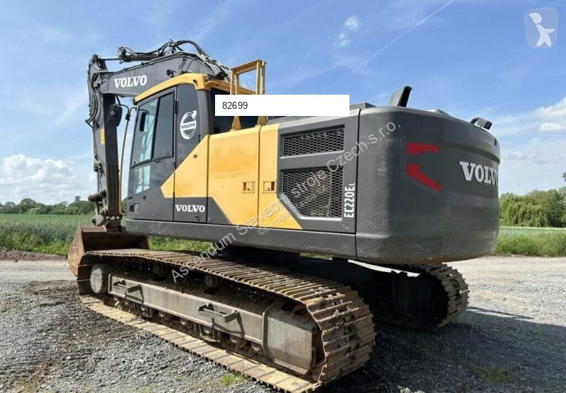 Lopatový nakládač Volvo EC220EL