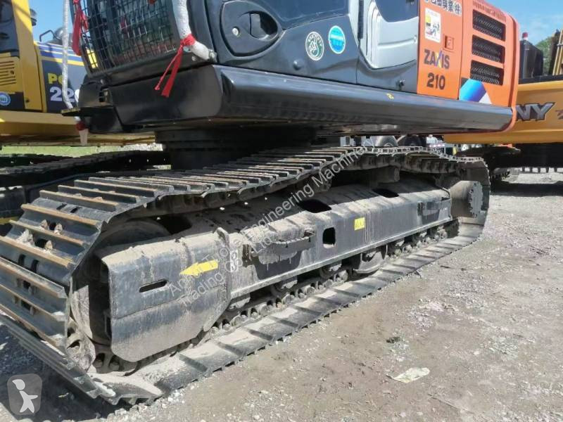 Rýpadlo Hitachi