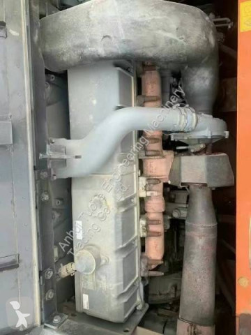 Excavator pe şenile Hitachi