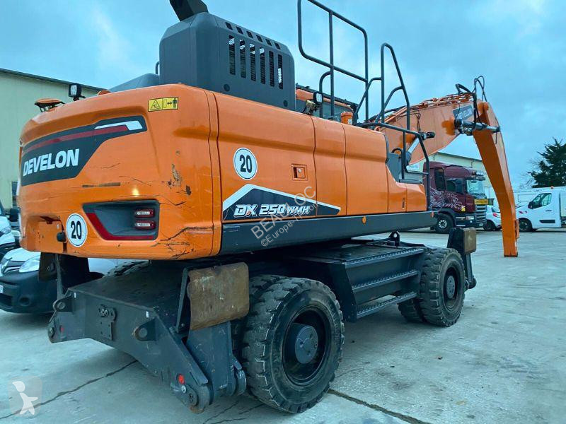 Rýpadlo Doosan  DX 250 W