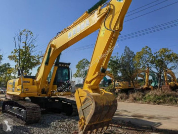 جرافة مجنزرة Komatsu