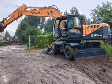 Hyundai R210 W-9
