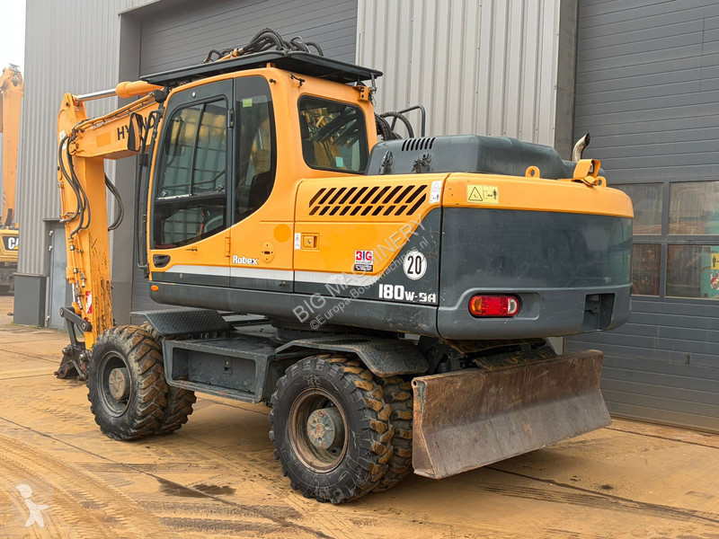 Rýpadlo Hyundai Robex 180W-9A