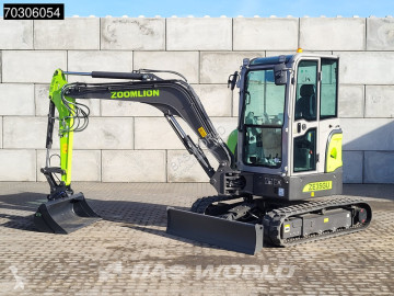Mini pelle Caterpillar neuve