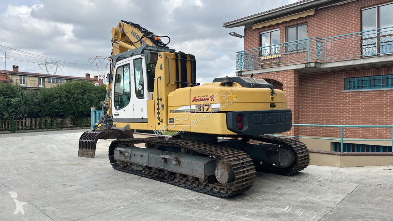 جرافة Liebherr R317