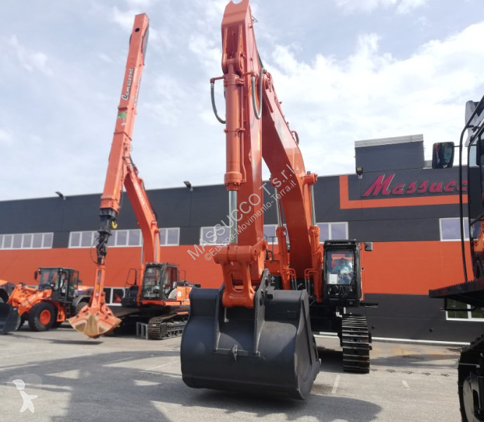 Rýpadlo Hitachi ZX890LCH-7