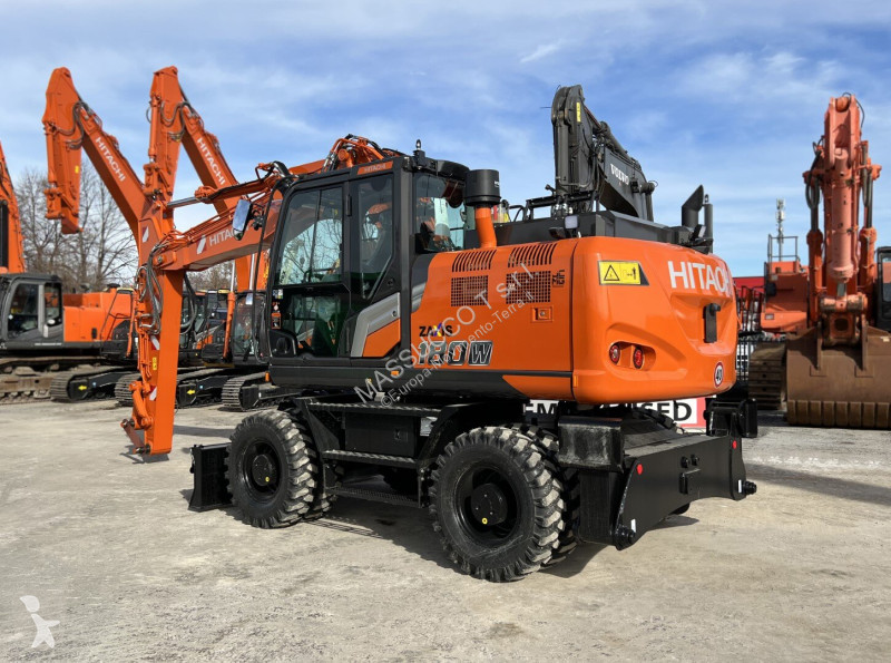 جرافة Hitachi