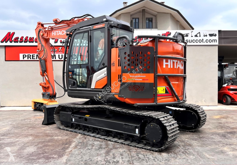 Rýpadlo Hitachi 7