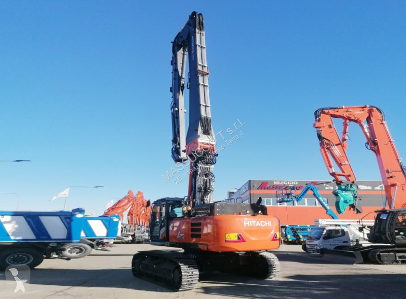 Rýpadlo Hitachi 0MC-7