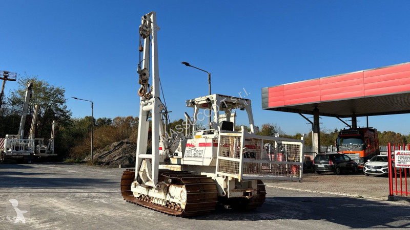 جرافة Liebherr RL 22 B