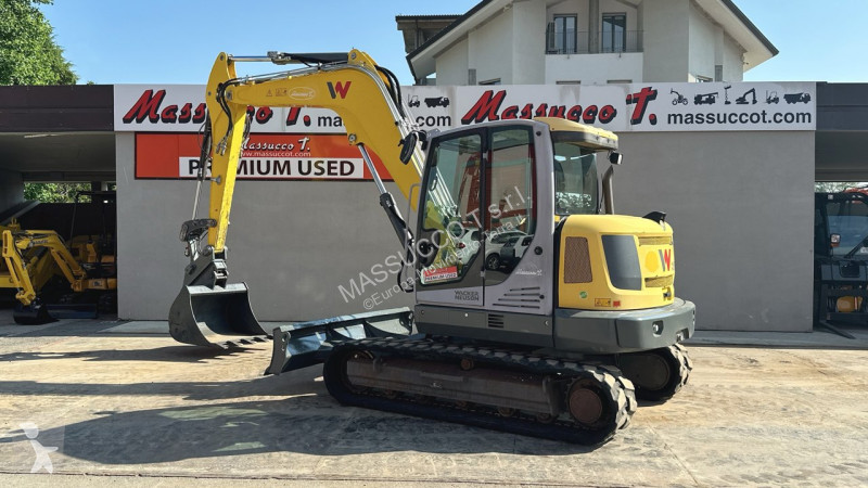 جرافة Wacker Neuson