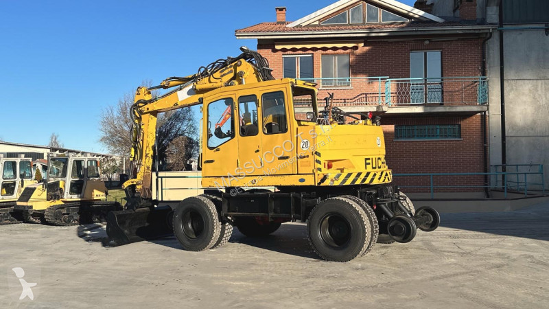 Rýpadlo Fuchs ZW 4x4