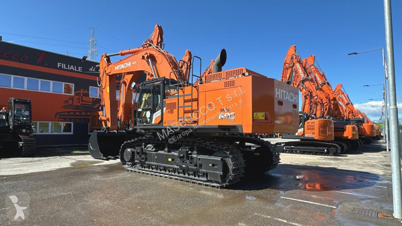 Escavatore Hitachi ZX690LCH-7