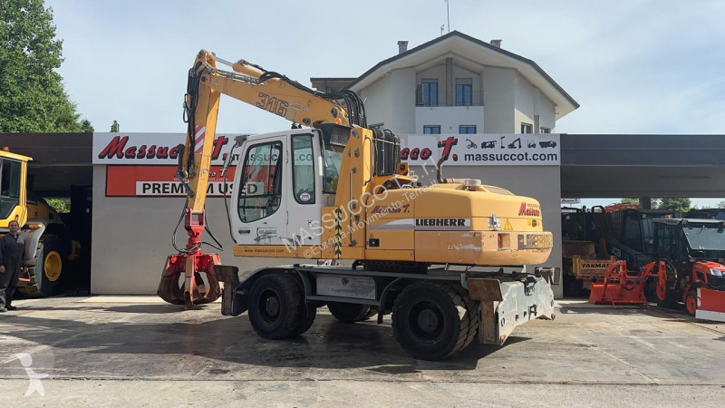 جرافة Liebherr