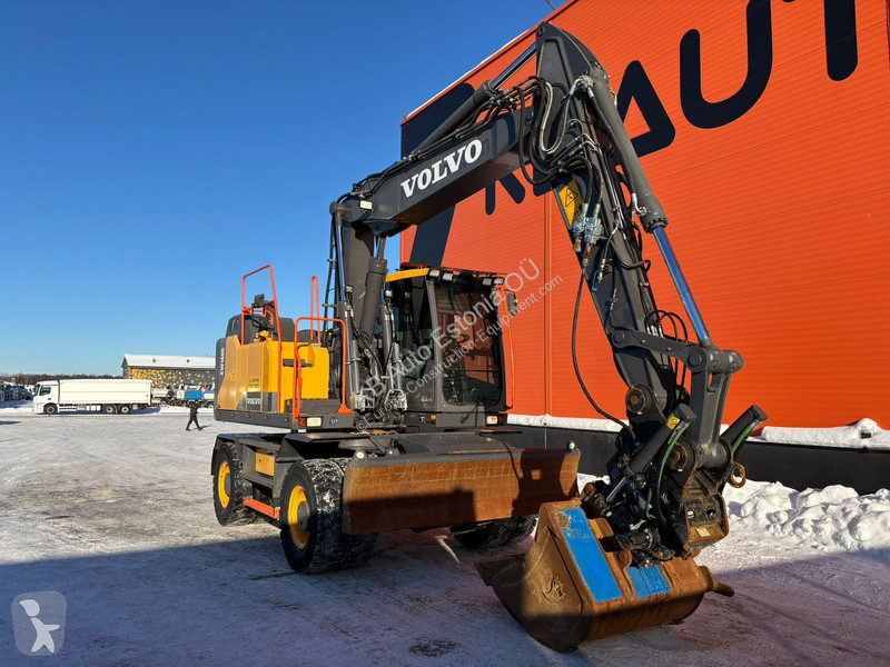 Rýpadlo Volvo E TILTROTATOR / AC / CENTRAL...