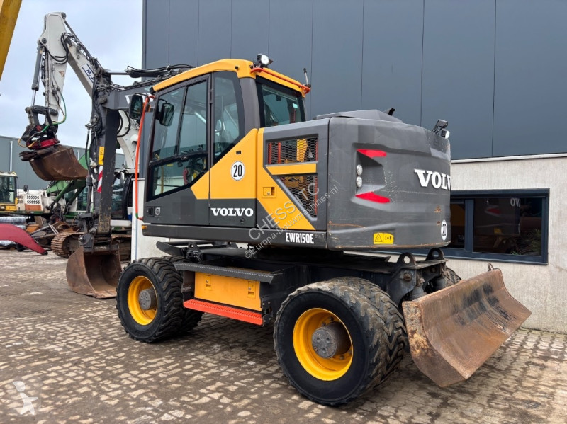 جرافة Volvo EWR 150 E - EWR150 - EWR150E - EWR...