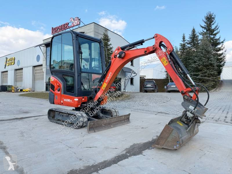 Lopatový nakládač Kubota KX016-4