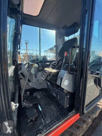 جرافة صغيرة Kubota