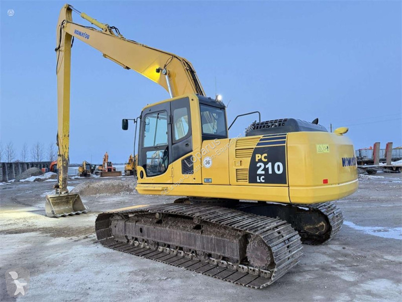 Экскаватор Komatsu LC-8 LONGREACH 900 mm
