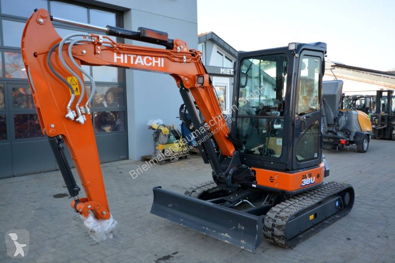 Used Hitachi mini excavator ZX 38 U-6 - n°11183557