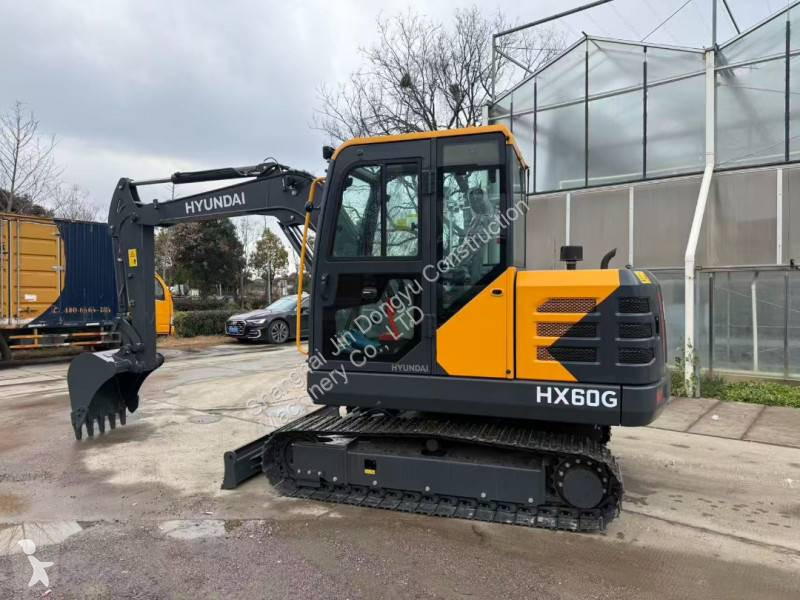 جرافة Hyundai HX60G