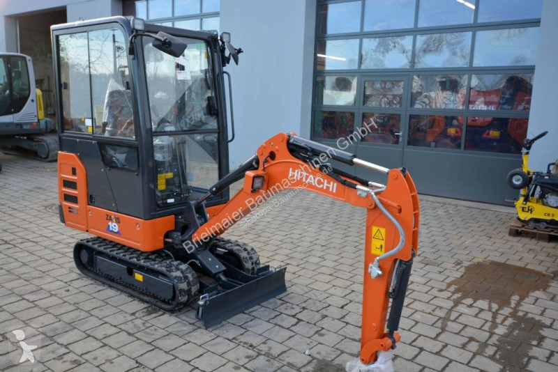 Rýpadlo Hitachi ZX 19-6