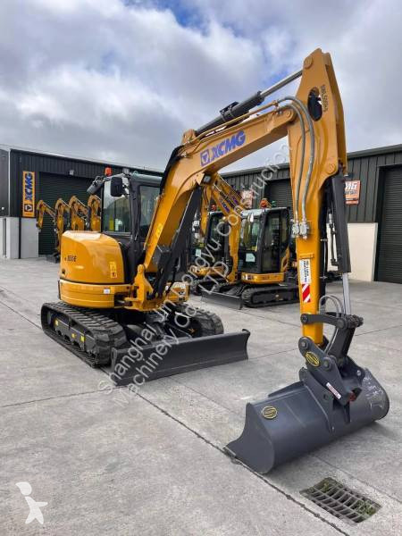 جرافة XCMG XE55E