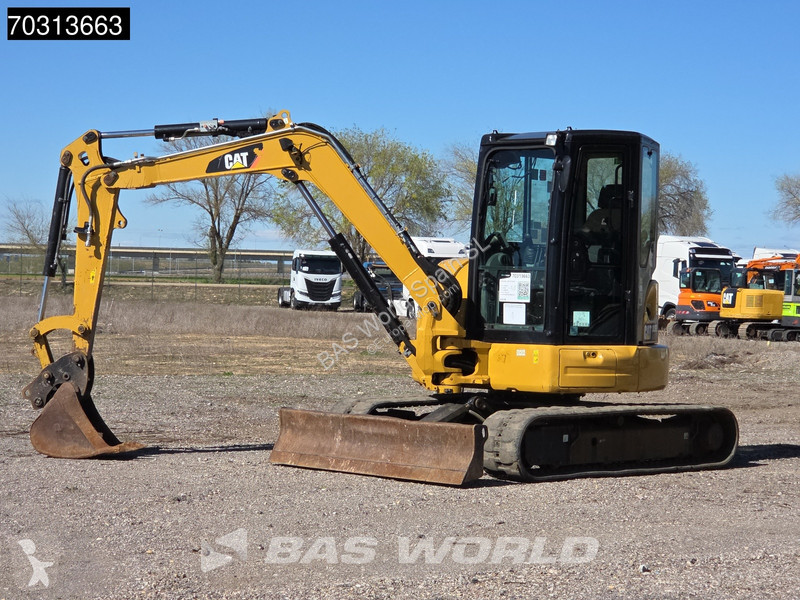 Rýpadlo Caterpillar E2 3 Cucharas