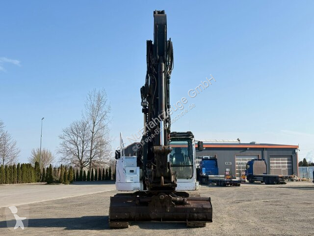 Skovl New Holland KOBELCO E235SR-1ES Kettenbagger