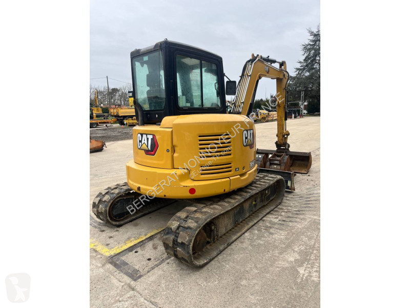 جرافة Caterpillar 305E2