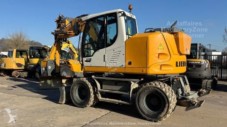 جرافة Liebherr