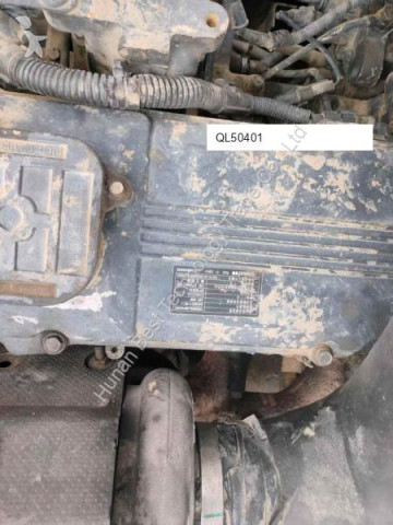 جرافة مجنزرة Komatsu