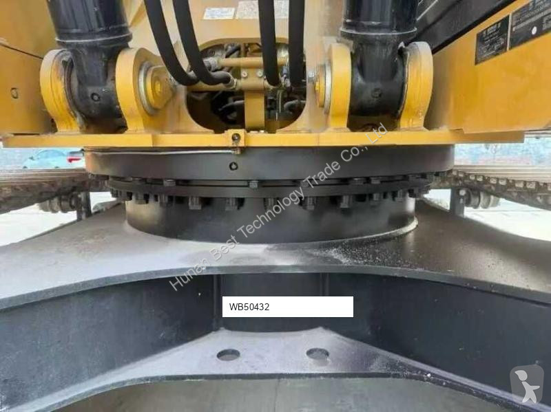 Rýpadlo Caterpillar 326