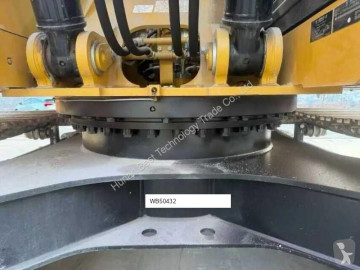 جرافة مجنزرة Caterpillar