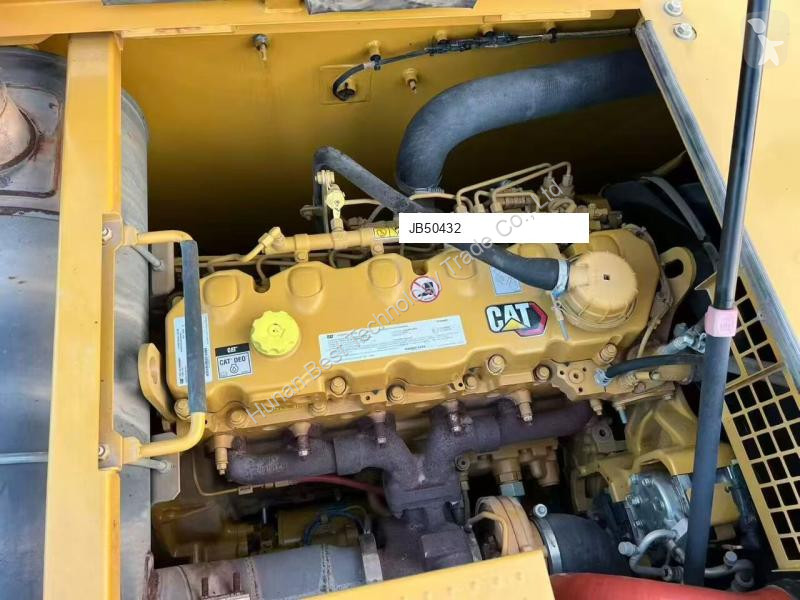 جرافة Caterpillar 336