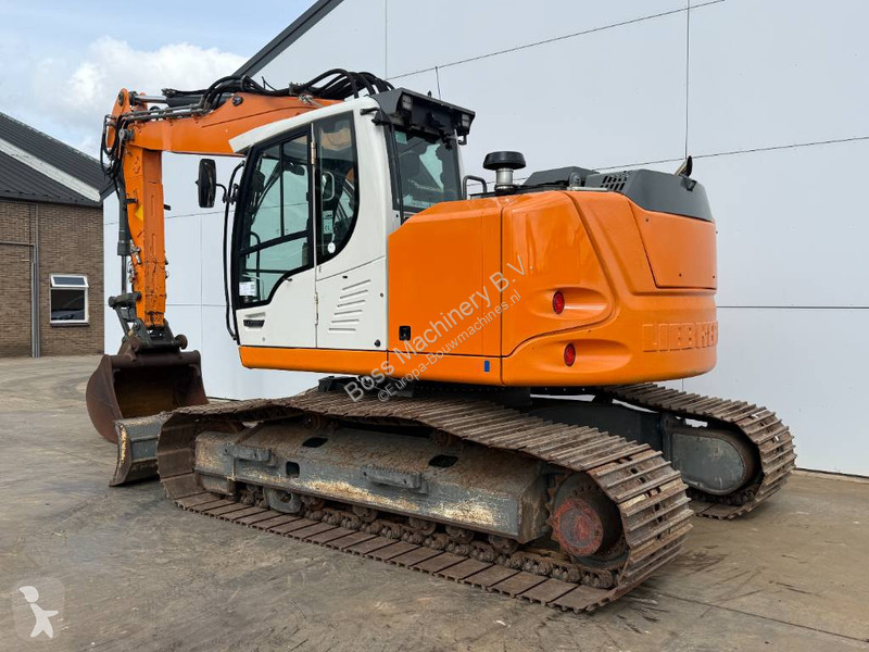 Rýpadlo Liebherr R920 Compact - Blade / Triple...