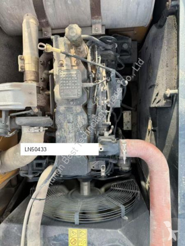 جرافة مجنزرة Hyundai