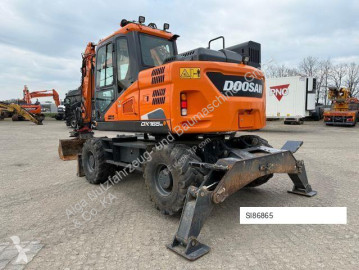 Gravemaskine på hjul Doosan